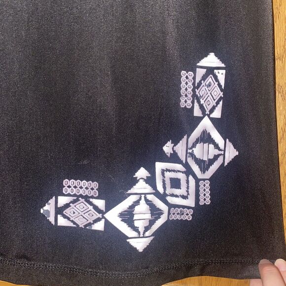 Kanu Surf Swim Women's Medium Shirt Black Rash Guard Protection Loose Fit - Picture 2 of 8